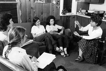 women_studies_healthclass84-1